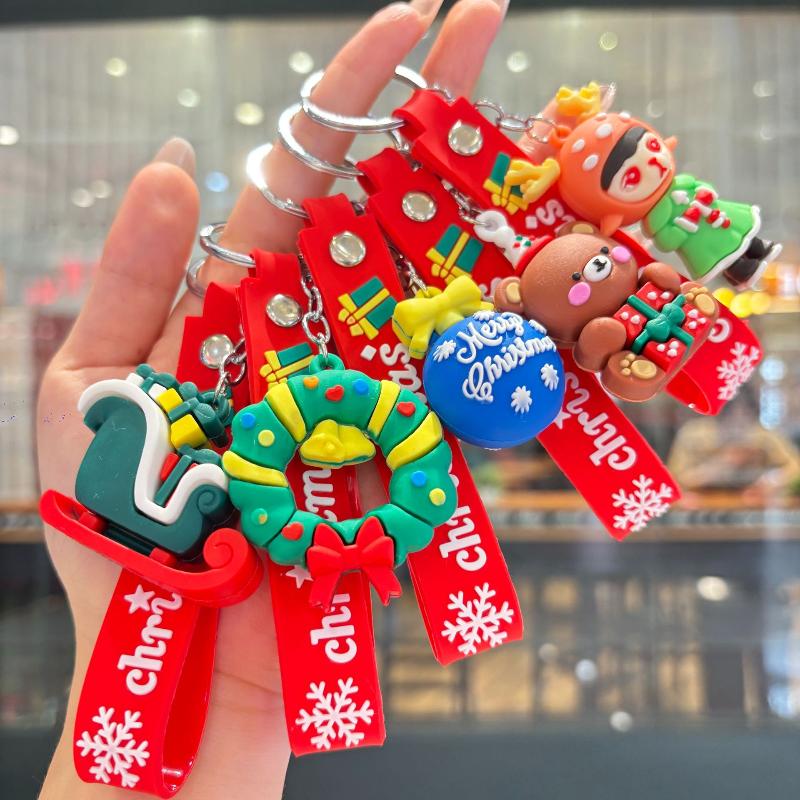 2Pcs Cartoon Cute Santa Claus Tree Keychain Christmas Party Decoration Bag Ornaments Car Key Pendant Exquisite Small Gift