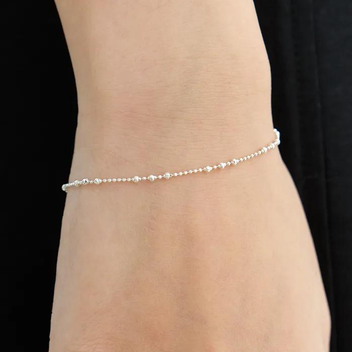 Issue bracelet