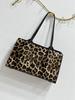 Crocodile Pattern Leather Tote: 2025 Large Capacity Handbag, Single Shoulder or Underarm Bag for Women.
