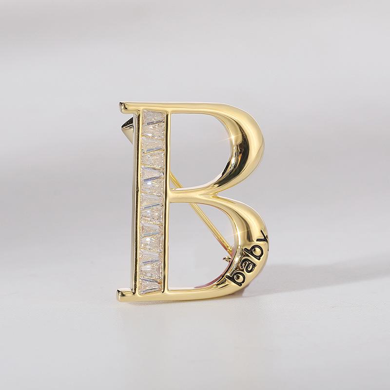Luxury Zirconia Initial Brooch Corsage - Elegant English Letter Pin