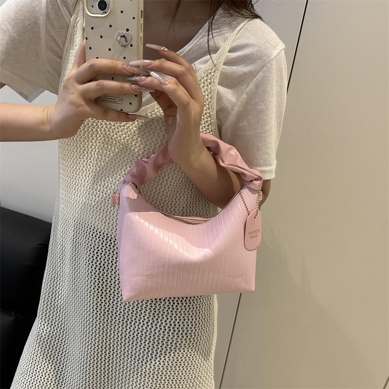 High-value Niche Design Pleated Portable New Summer Popular Beautiful Shoulder Messenger Bag Versatile