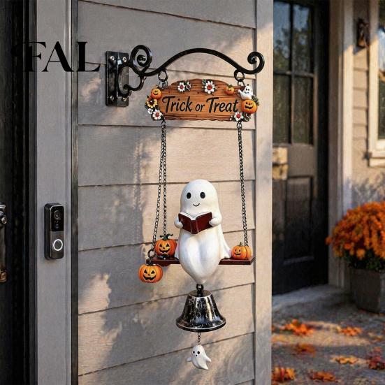 Rustikales Wandmontiertes Glöckchen Geister-Windspiel Hängend, Halloween Veranda Hof Dekoration mit Harz Metallglocke, Außendekoration Vintage Bauernhaus Ornament für