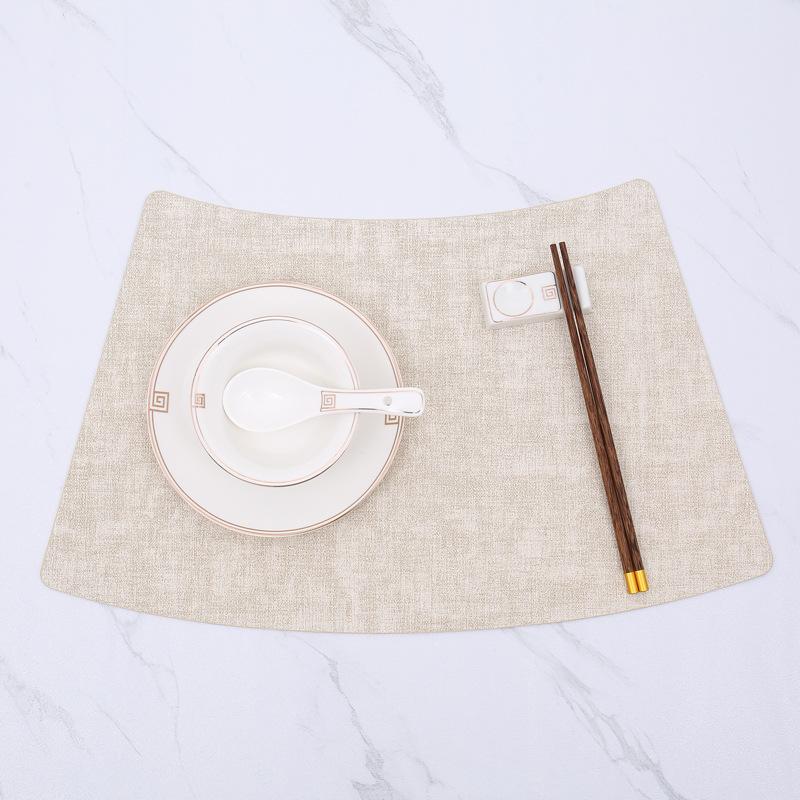 Круглый веерообразный столовый коврик с узором из скатерти — фото 11