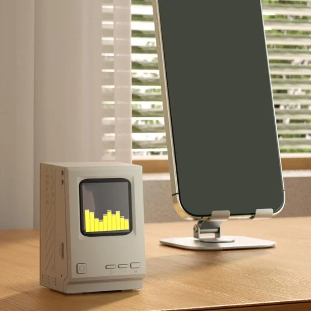 New Retro Computer Lyrics Speaker Clock Mini Computer-Inspired Desktop Digital Clock Desk Decoration Portable Speaker