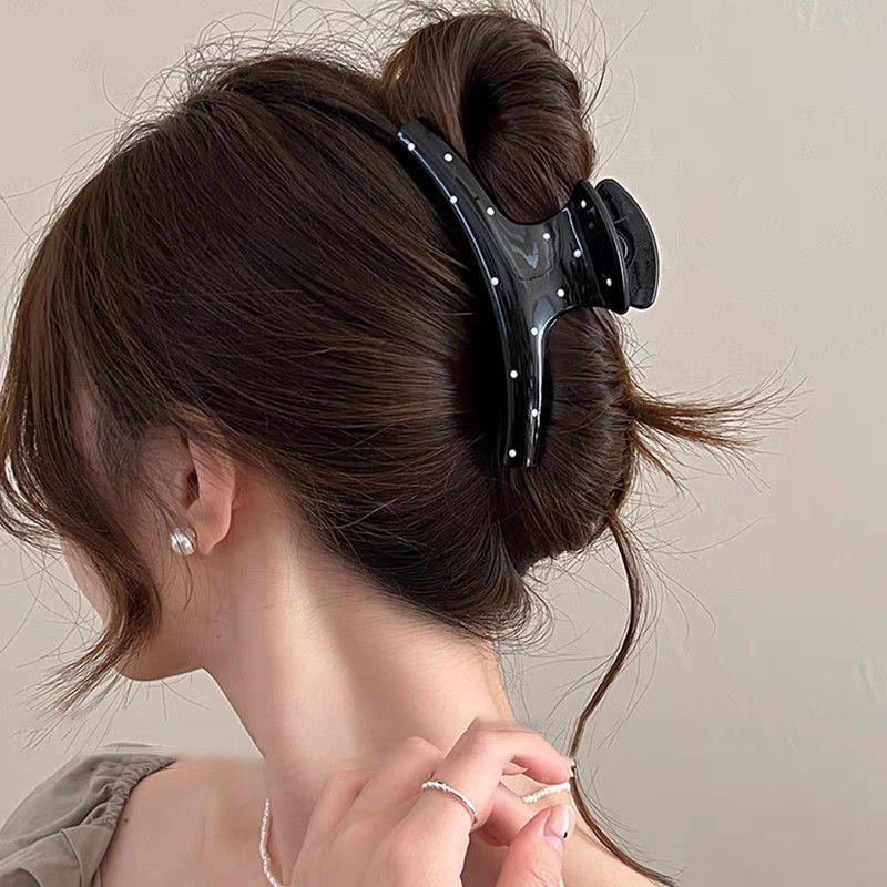 Elegant Large Hair Claw Clip for Thick Hair - High-End Korean Updo Shark Clip