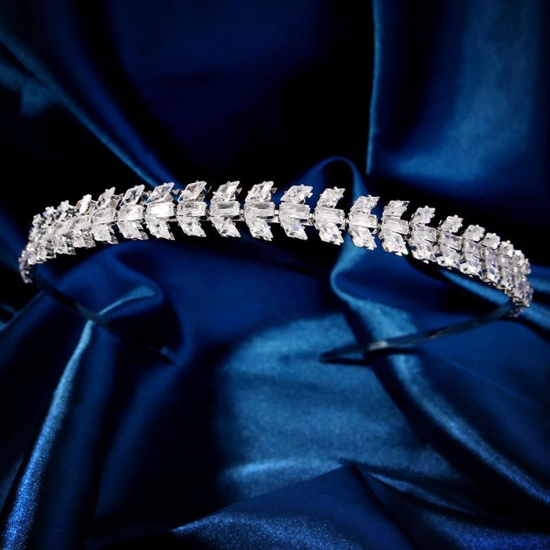 Korean Style Light Luxury Zircon Headband Temperament Birthday Photo Studio Hair Accessories Fashionable Bride Wedding Dress Headwear