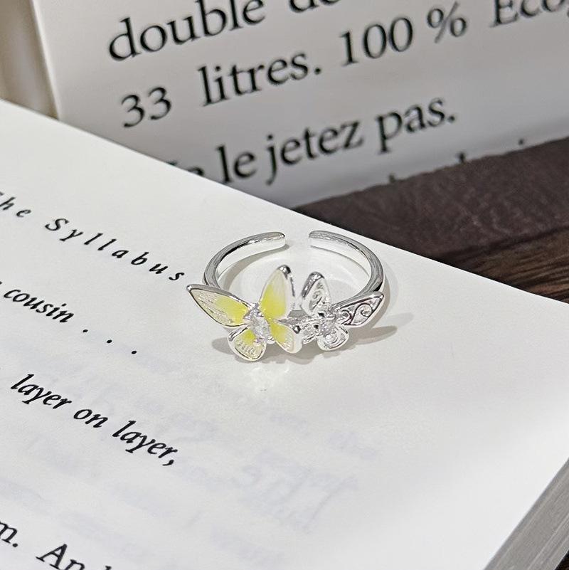 Sweet And Cool Personality Yellow Flower Butterfly Exquisite Temperament Open Ring Female Cold Wind French Gentle Ring