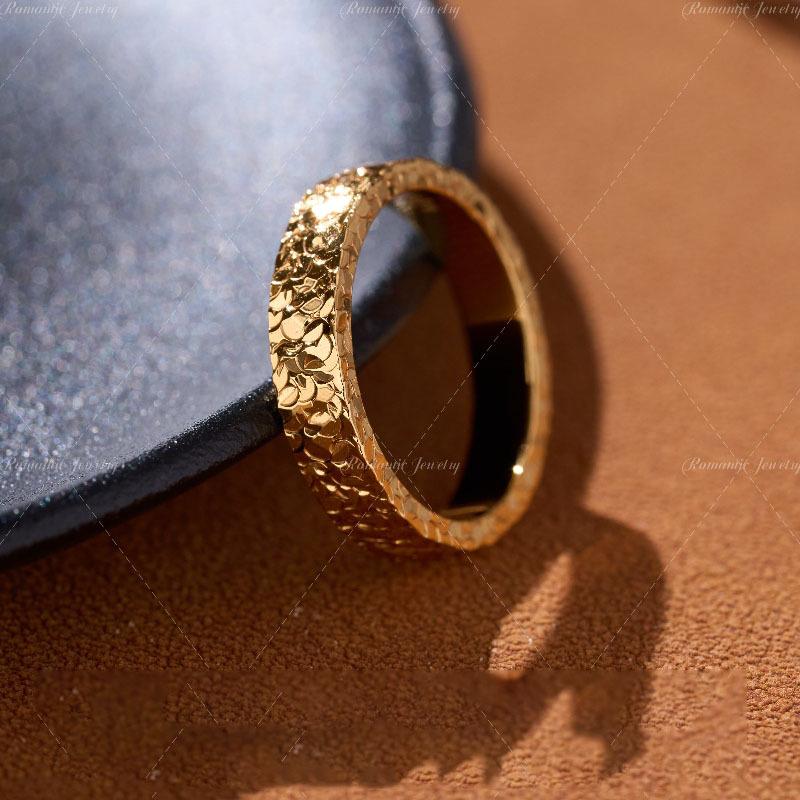 

Цыганская звезда Удар молотом Дробленый лед Ледяное кольцо Супервспышка Продвинутая легкая роскошь Темперамент Ношение в несколько рядов Изысканное простое кольцо на указательный палец 8