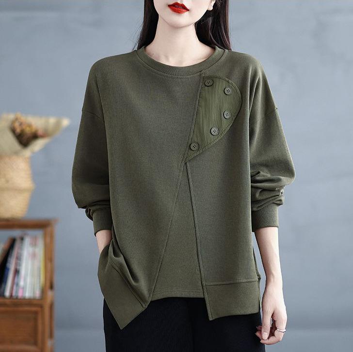 

Женский свитшот оверсайз с круглым вырезом, длинными рукавами и асимметричным низом, с деталями на пуговицах M зелёный