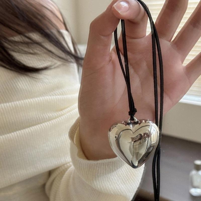Heart Pendant Collar Necklace Neck Tie Clavicle Chain Necklace Long Rope Bow-Tie Choker Necklace Fashion Jewelry