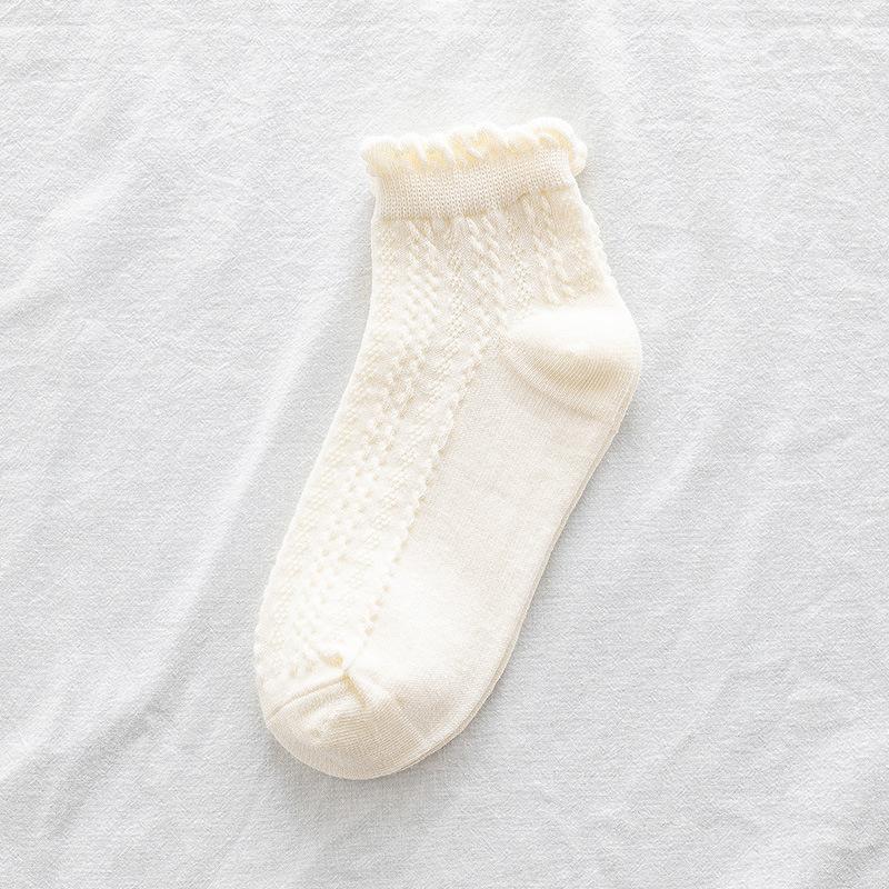 Ladies Spring and Summer Lovely Lace Solid Color All Match Socks