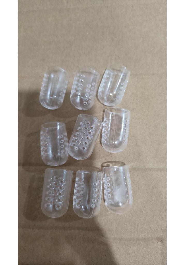 Silicone Big Toe Protector & Breathable Separator for Anti-Chafing, Anti-Cracking, and Moisturizing.