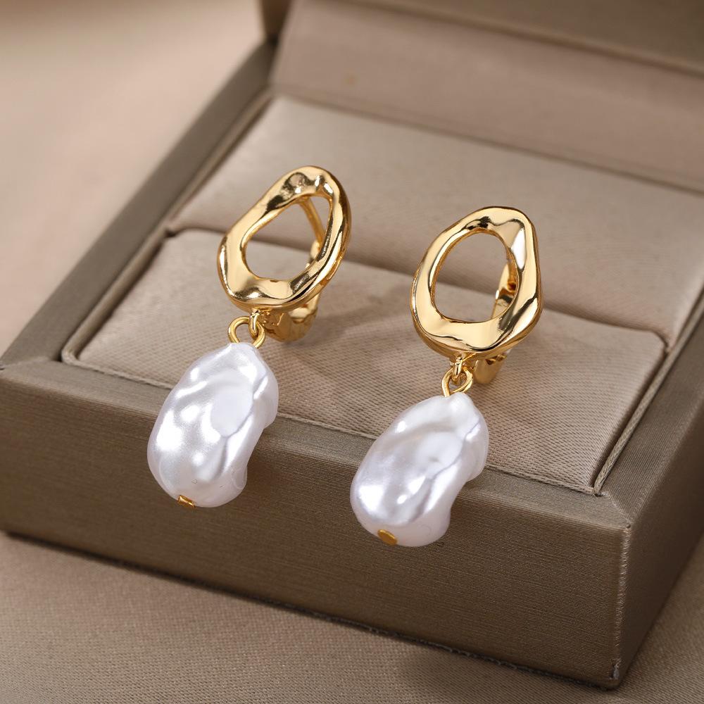 Korean Freshwater Pearl Geometric Round Dangle Earrings
