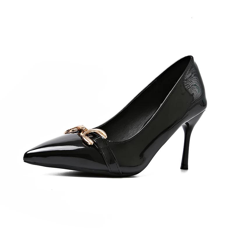 Fashion Women High Heels Wedding Nude Green Red Pumps Lady Luxury Designer Replica Metal Chain Stiletto Low Heels Fashion Shoes