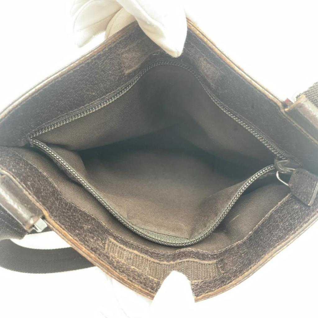 Gucci GG Canvas 27639 Shoulder Bag Crossbody Sacoche Pouch Leather Brown Ladies Men Unisex Diagonal Strap