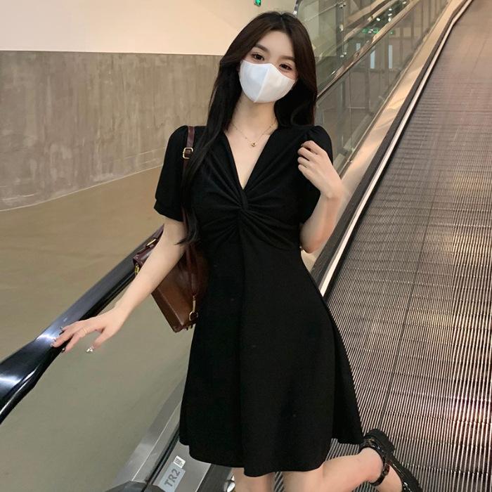 

V-neck dress women s summer new high-end temperament skirt fat mm belly-covering and thin a-word long dress S
