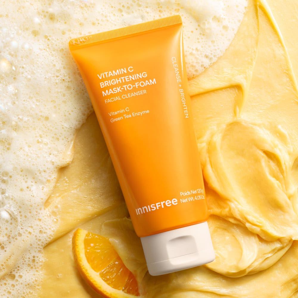 Innisfree Vitamin C Brightening Pack to Foam Cleanser Smooth Texture Radiant Glow 120g