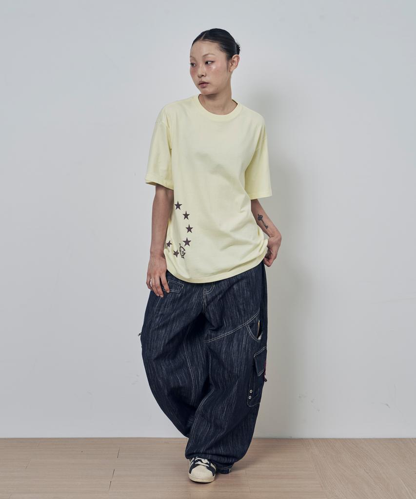 Lujeoseukeulleob Circle Star Logo Short Sleeve T-Shirt Yellow