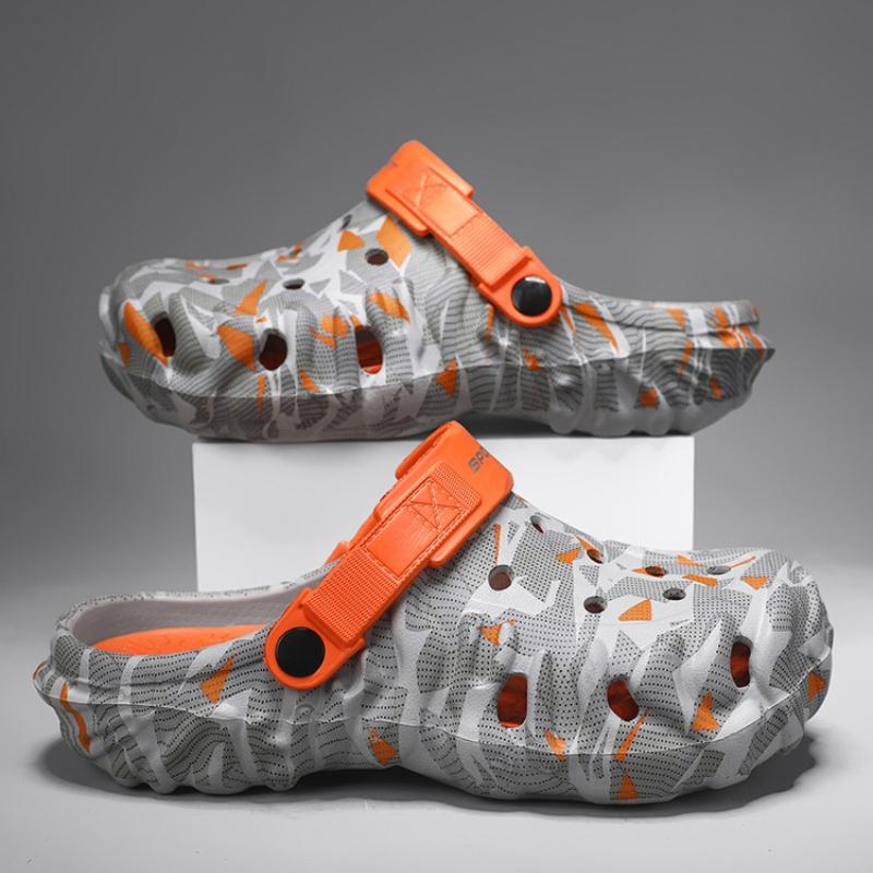 Sandals Men Outdoor Flip Flops Garden Shoes Flat Sneaker Man Sandal Camouflage Clog Slipper Men'S Fresh House Clog