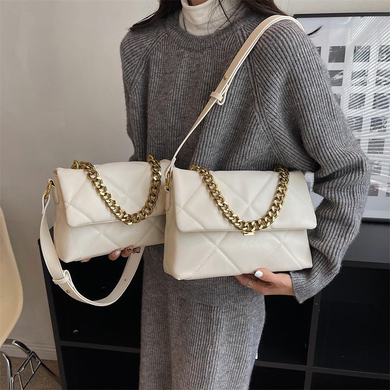Textured Small Bag 2025 New Fashion Chain Bag Shoulder Bag Women's Messenger Versatile Small Square Bag