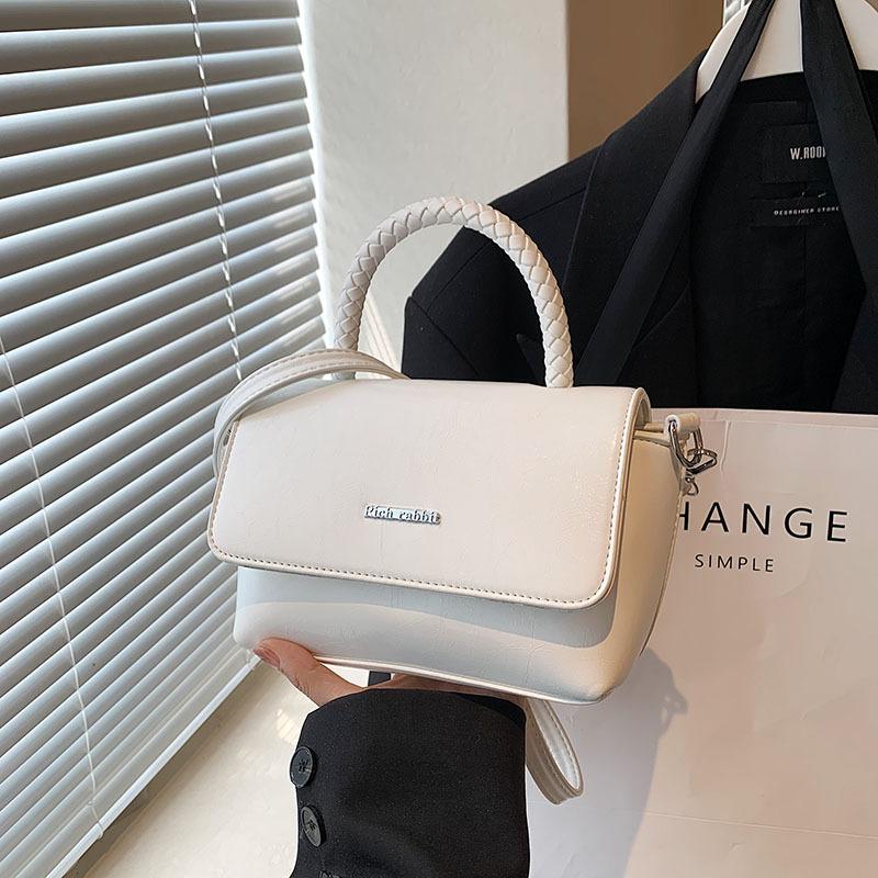 

Ретро маленька сумка жіноча літо 2024 нова модна проста сумка через плече модна ретро портативна маленька квадратна сумка білий