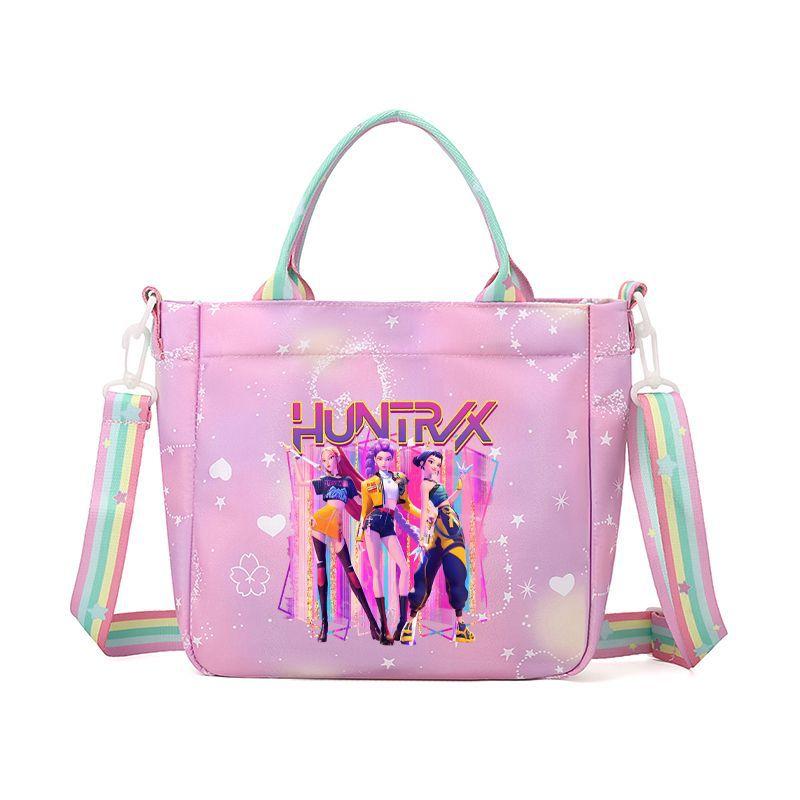 Bunte KPop Dämonenjäger Damen Umhängetasche Handtasche Campus Studentenrucksack Polyester Material Reißverschlussöffnung Nylonfutter Atmungsaktiv pink