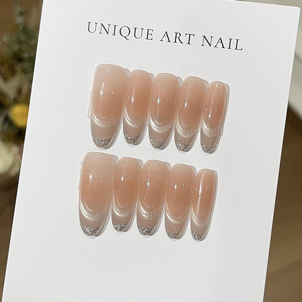 Broken Bingbing Gentle Smudge Blush Gradient Smile Cat's Eyes Thin Silver Edge Versatile Wear Armor