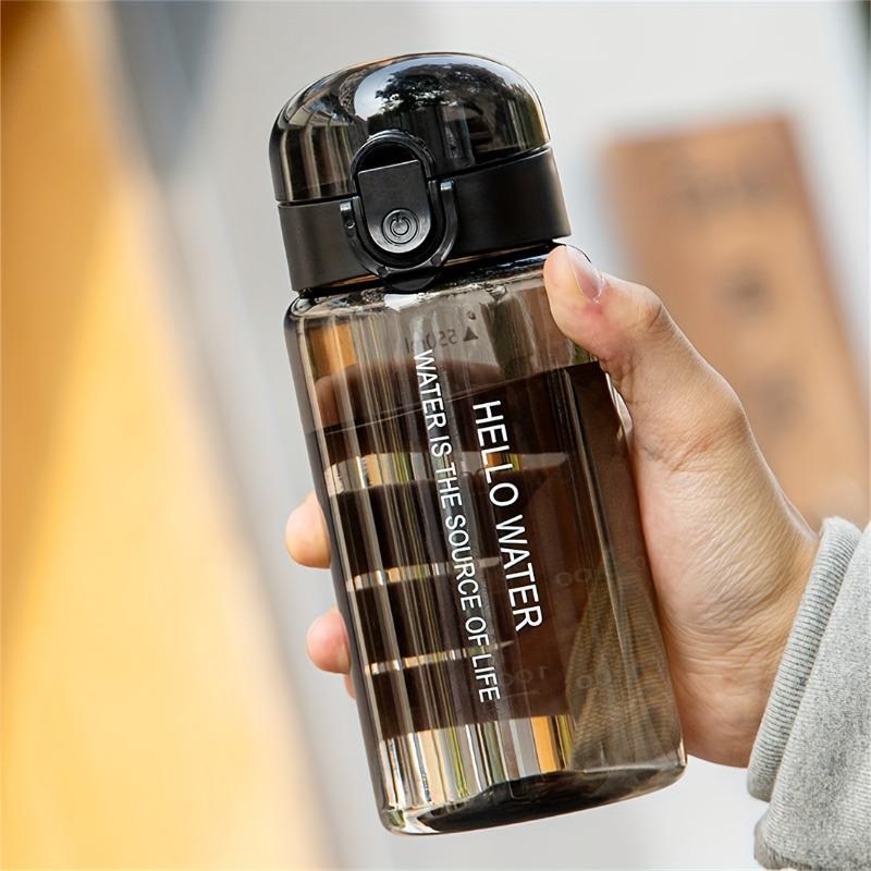 

Спортивная бутылка для воды высокой ценности - Большая вместимость, Крышка-поп-ап против падения, Портативный уличный кувшин для воды для фитнеса и пеших походов