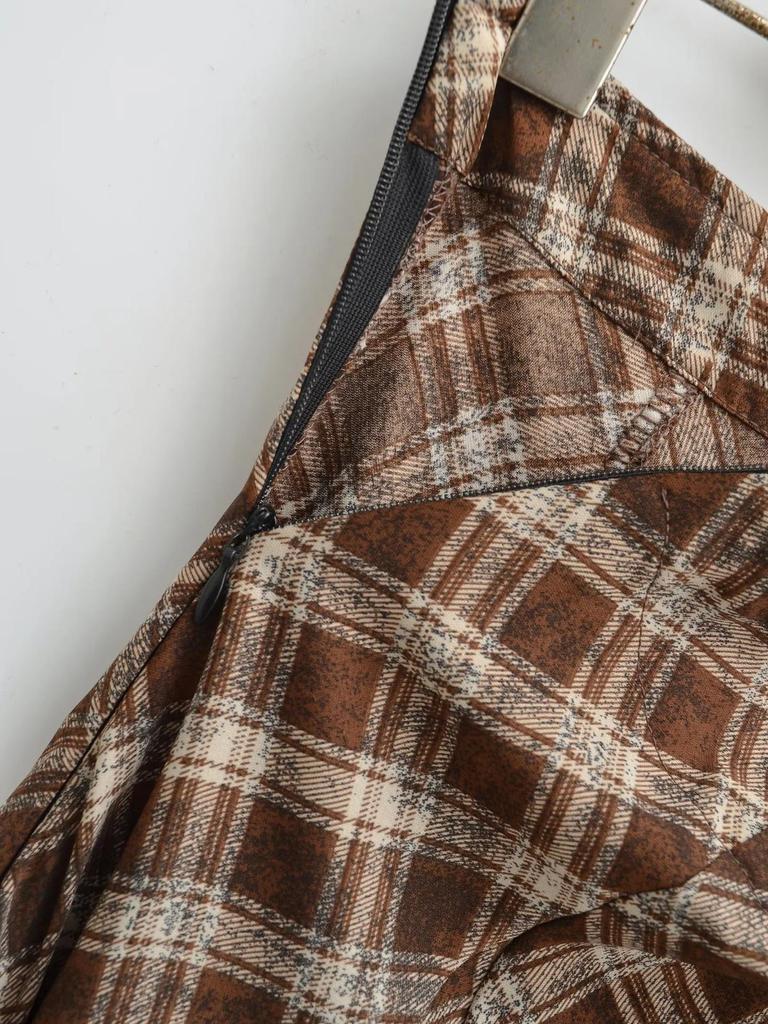 Triangle Panel High-Waisted Plaid A-Line Skirt - Women's Autumn/Winter Retro Style