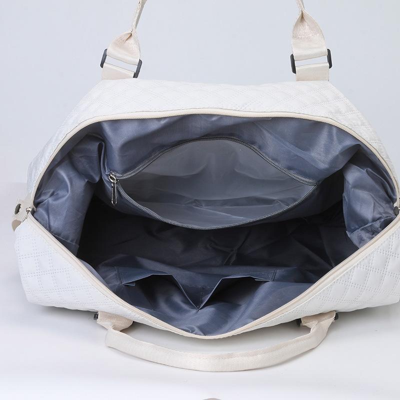 Travel bag Rhombus fitness bag large capacity leisure maternity accommodation portable shoulder bag short boarding luggage