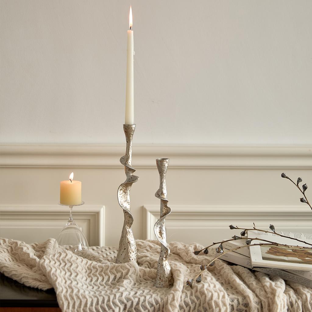 Resin Candlestick Irregularly Twisted and Aged Silver Candle Holder Creative Art Candlestick Wedding Centerpieces Decorations