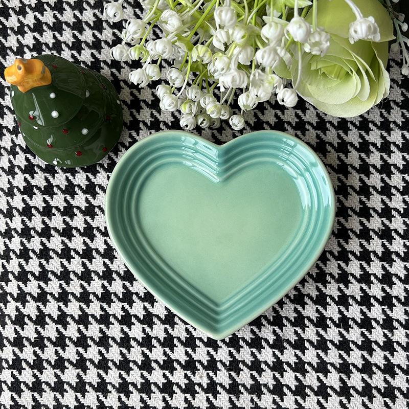 Ceramic Cat Bowl Extra Heart-Shaped Wide Anti Vomiting Stress Free Design12Cm Durable Ceramic Pet Bowl For Small Cats Dogs