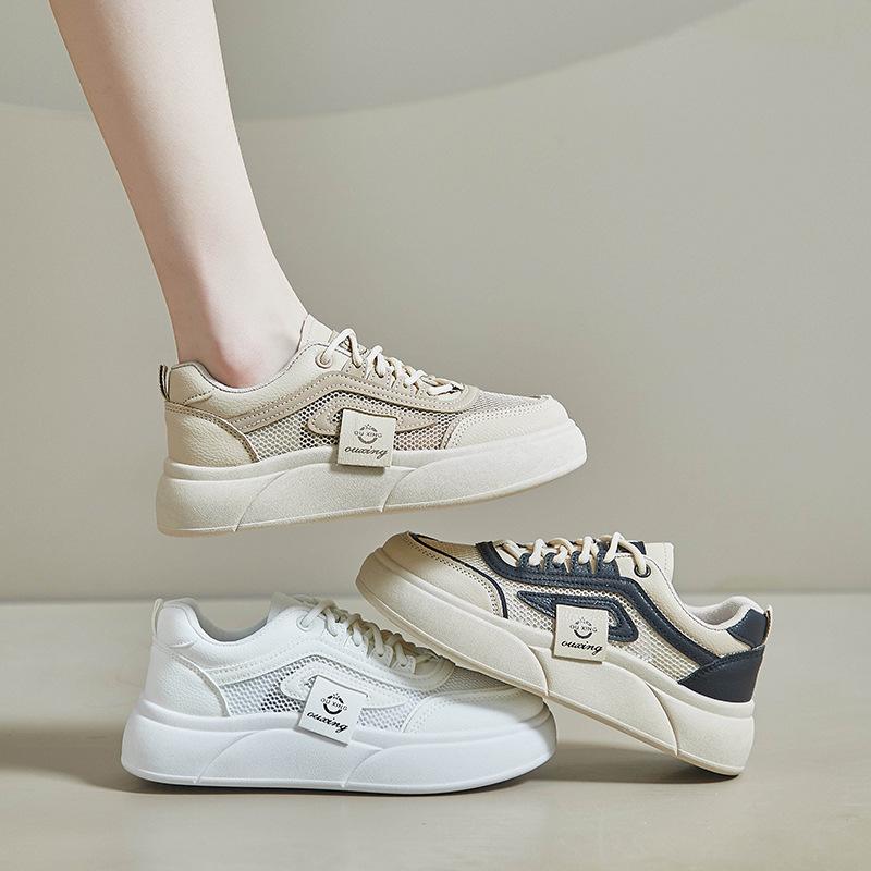 2025 Summer Women's Korean Style White Sneakers: Height Increasing, Breathable, Trendy Skateboard Shoes
