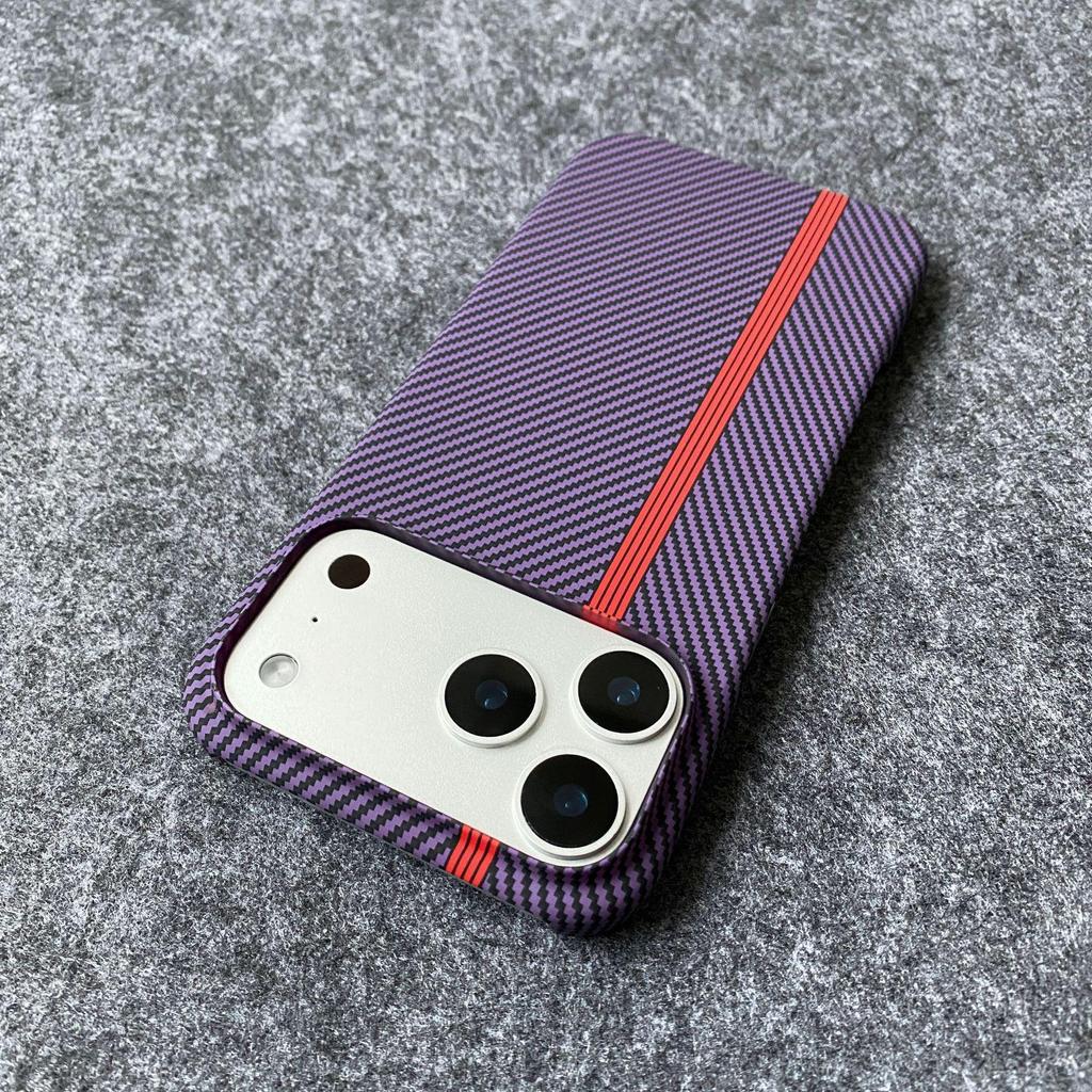 Kevlar Carbon Fiber Vertical Stripes Protective Case for Apple 17PM, 16Pro Max, 15