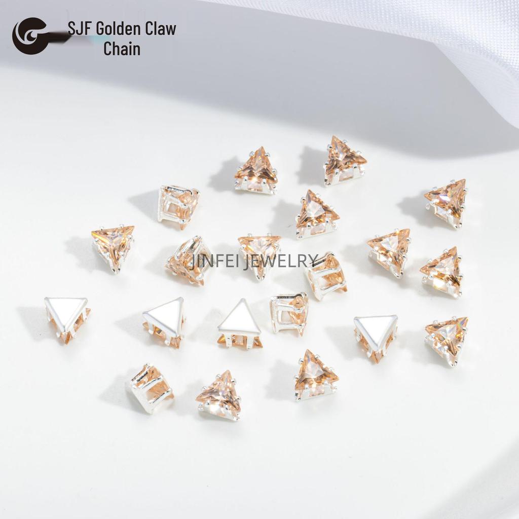 Strass con Griffa a Triangolo: Zircone di Vetro Cristallino 4x4/5x5mm per Braccialetti Fai da Te