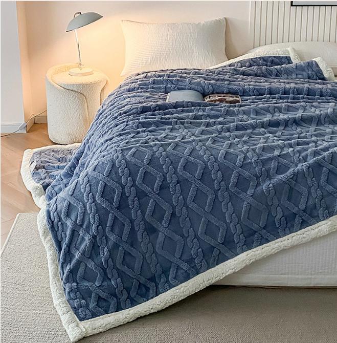 Tafu Velvet Blanket Is A Soft And Warm Thick Blanket That Is Comfortable, Measuring 150 X 200 Centimeters