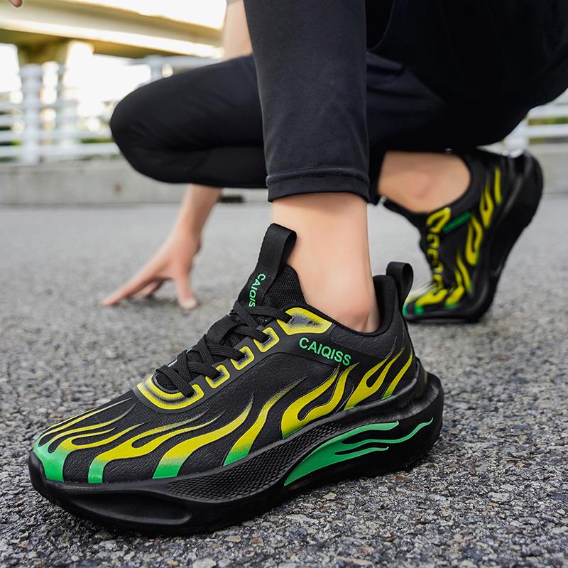 Herren Laufschuhe sind leicht, atmungsaktiv, bequem, modisch, vielseitig und für Herren-Freizeitsport geeignet.