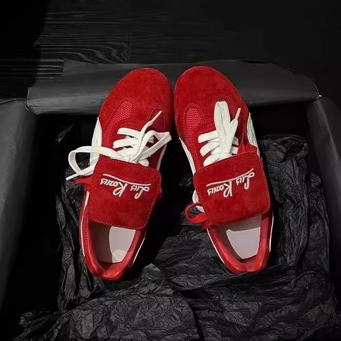 Retro German Training Shoes Women's 2025 Spring New Breathable Round Head Lace-up Flat Bottom Heightening Lightweight Forrest Gump Shoes Board Shoes W