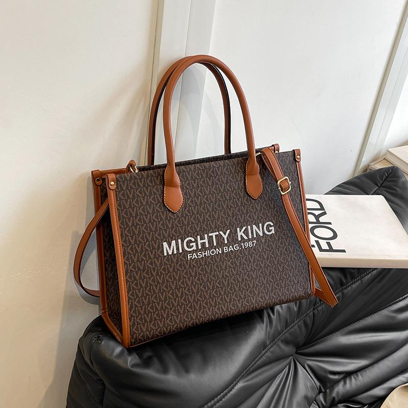 New high-end fashion letter tote bag portable shoulder crossbody trendy women's bag