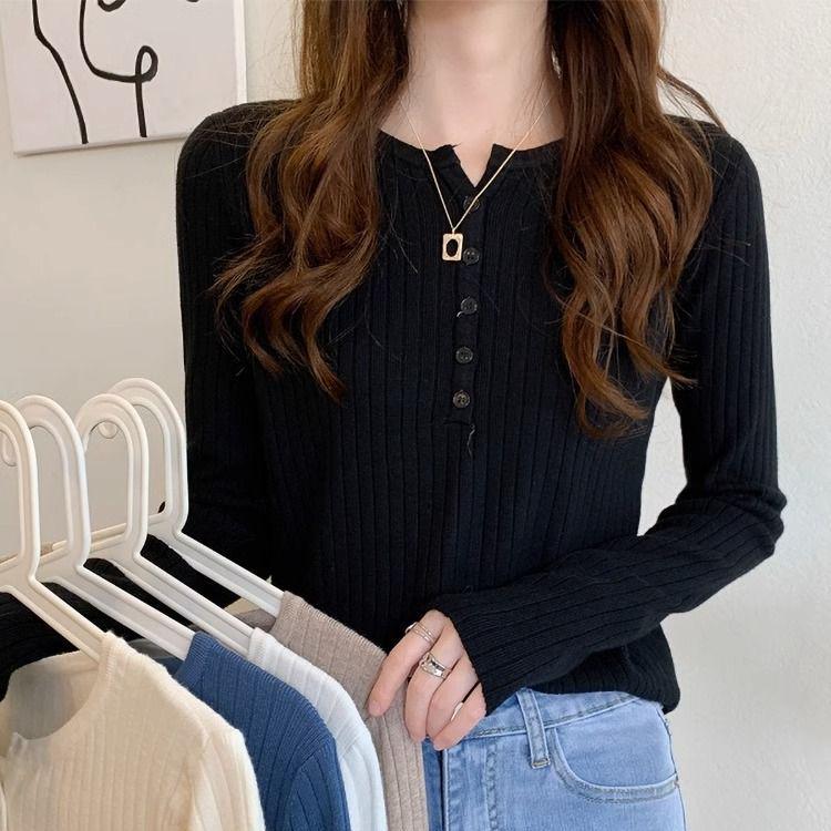 Women's Long-Sleeve Slim-Fit Knitted Pullover: Stylish Base Layer or Standalone Top for Spring & Autumn