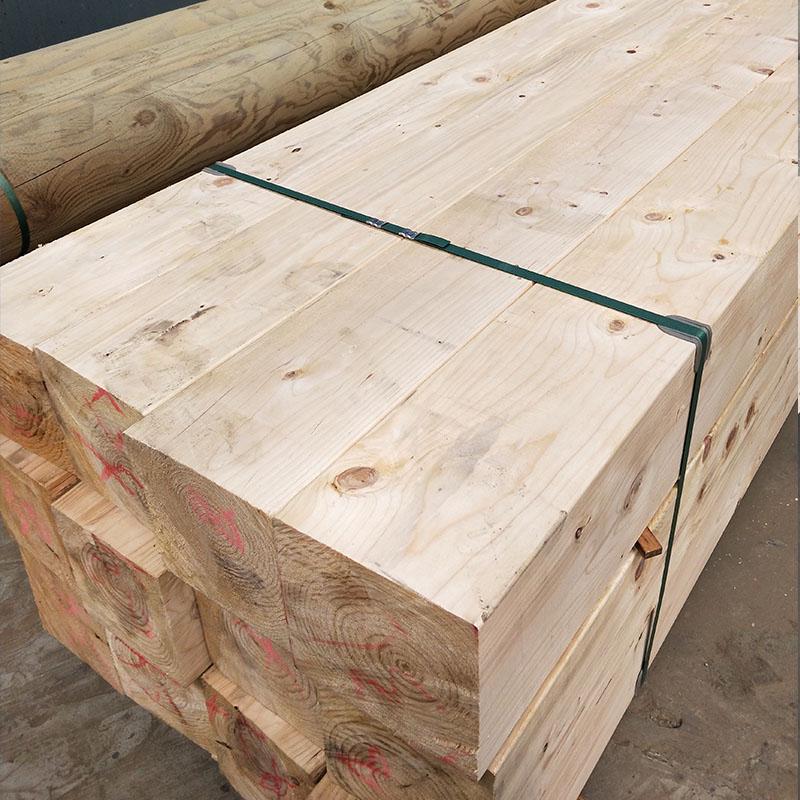 Outdoor Anti-Corrosion Pine & Fir Wood Walkway Planks