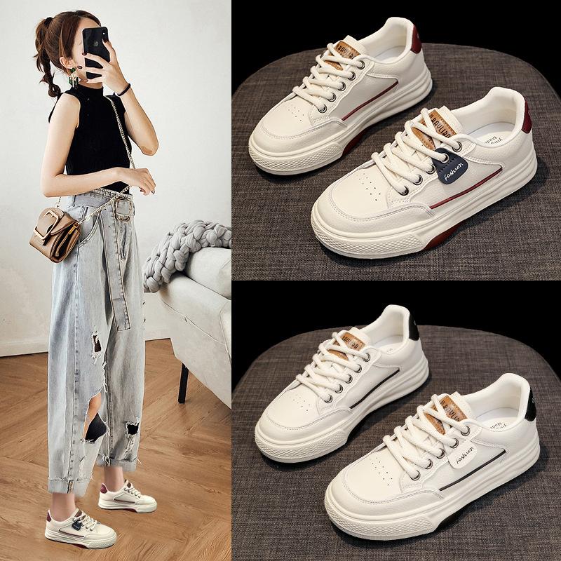 2025 neue Frühling- und Herbstnische beliebte weiße Schuhe flachsohlige vielseitige College-Stil Sport-Board-Schuhe Freizeitschuhe