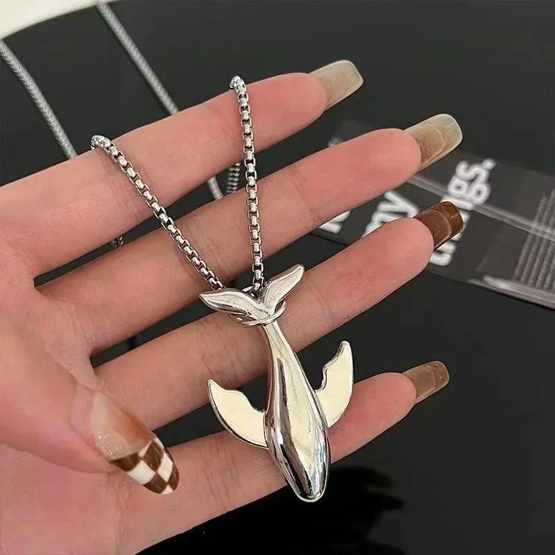 Women Summer Fashion Whale Drop Necklace Pendant Titanium Steel Retro Cartoon Big Fish Neckchain Collar Chain Accessories