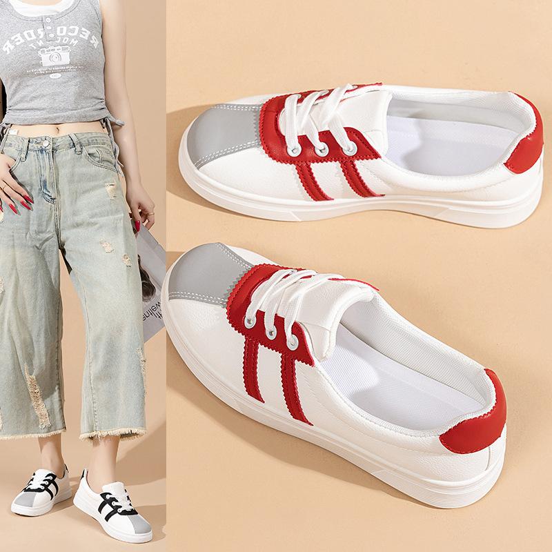 Autumn New Student Height Increase Flat-bottomed Sports Board Shoes Low-top Round Head Casual Shoes Women