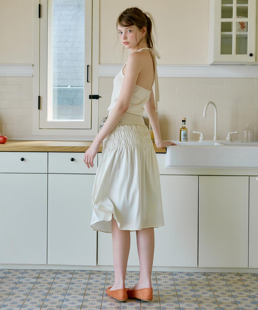 Letter From Moon Glow Satin Triple Banding Skirt (Cream)