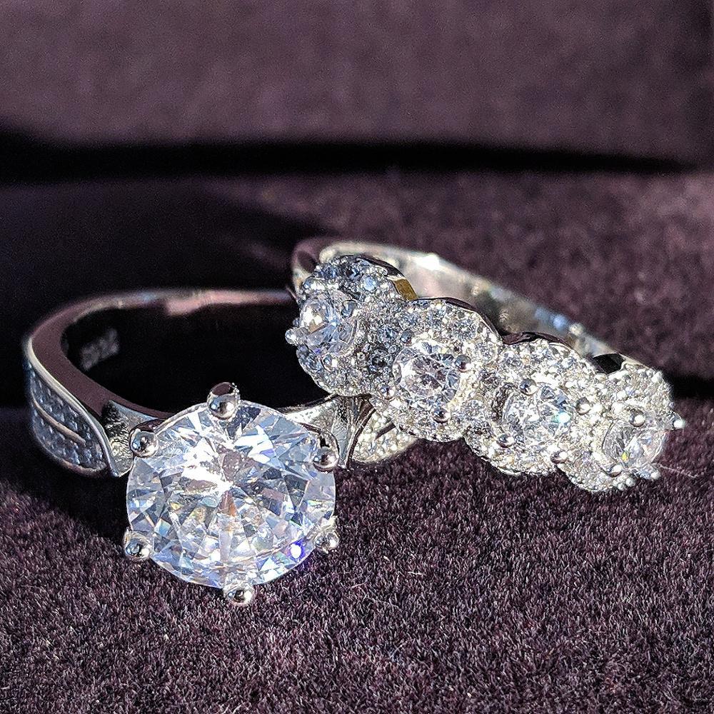Luxurious Non-Fading Unisex Diamond Wedding Band Set