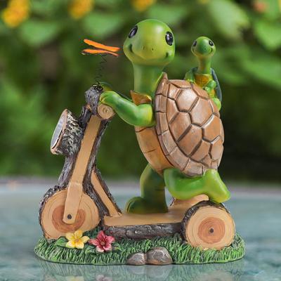 Solarbetriebene Harzschildkröte auf einem Fahrrad, Hof-Nachtlicht-Ornament, Niedliche Schildkröte mit Schmetterling, Garten-Hof-Dekoration