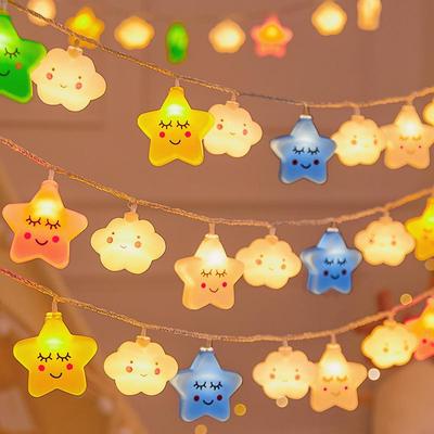 Guirlande Lumineuse LED Colorée en Forme d'Étoiles - Parfaite pour les Fêtes d'Anniversaire et les Surprises Décoratives