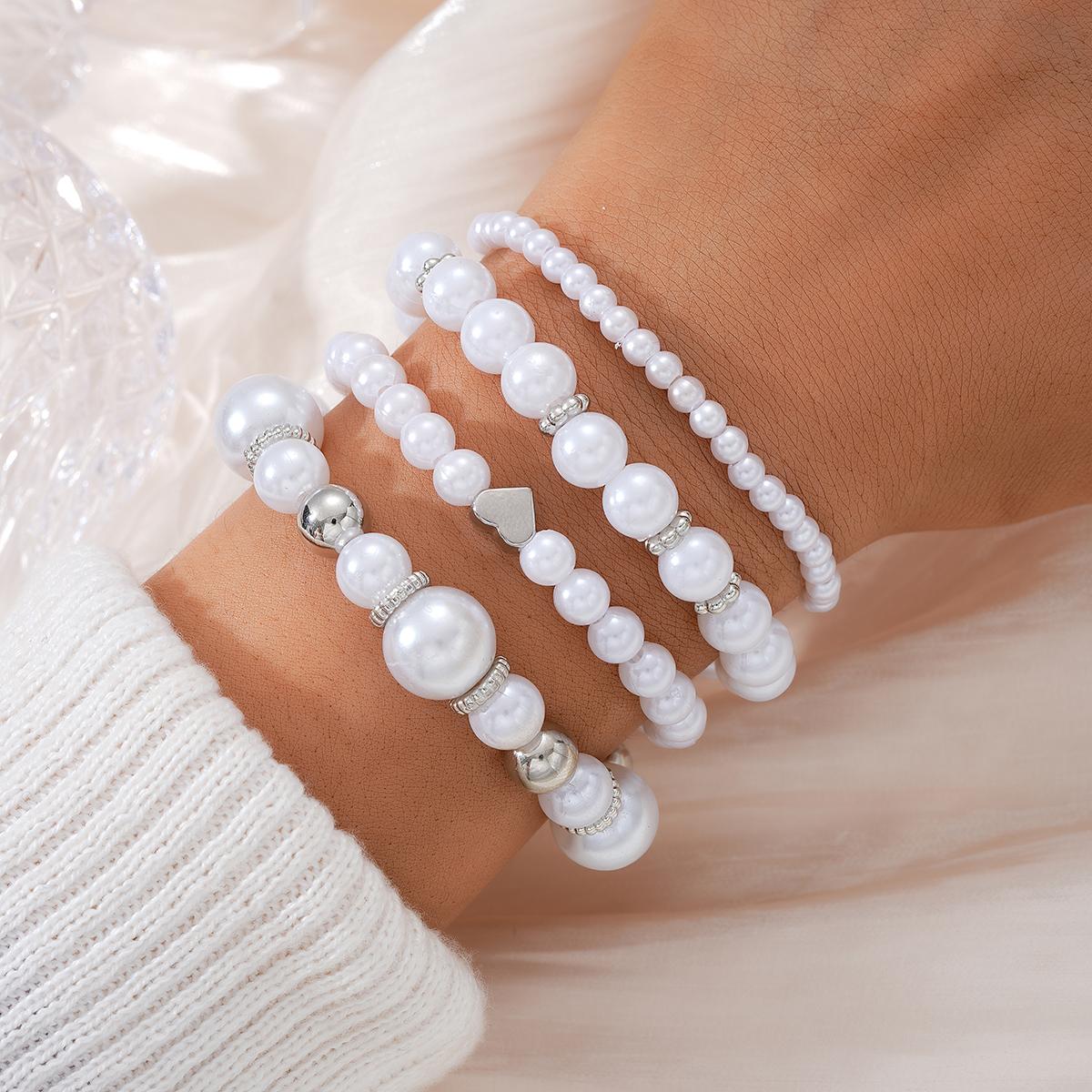 

4Pcs/Set Imitation Pearl Heart Beads Bracelets Set for Women Simple Silver White Color Versatile Bracelets Fashion Party Jewelry