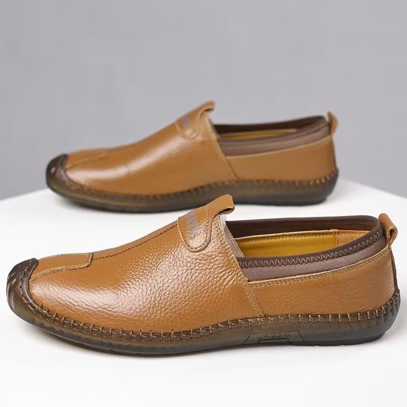 Classic Brand Men's Suede Leather Shoes Soft Soles Comfortable Loafers for Daily Commuting and Men's Driving Work Shoes